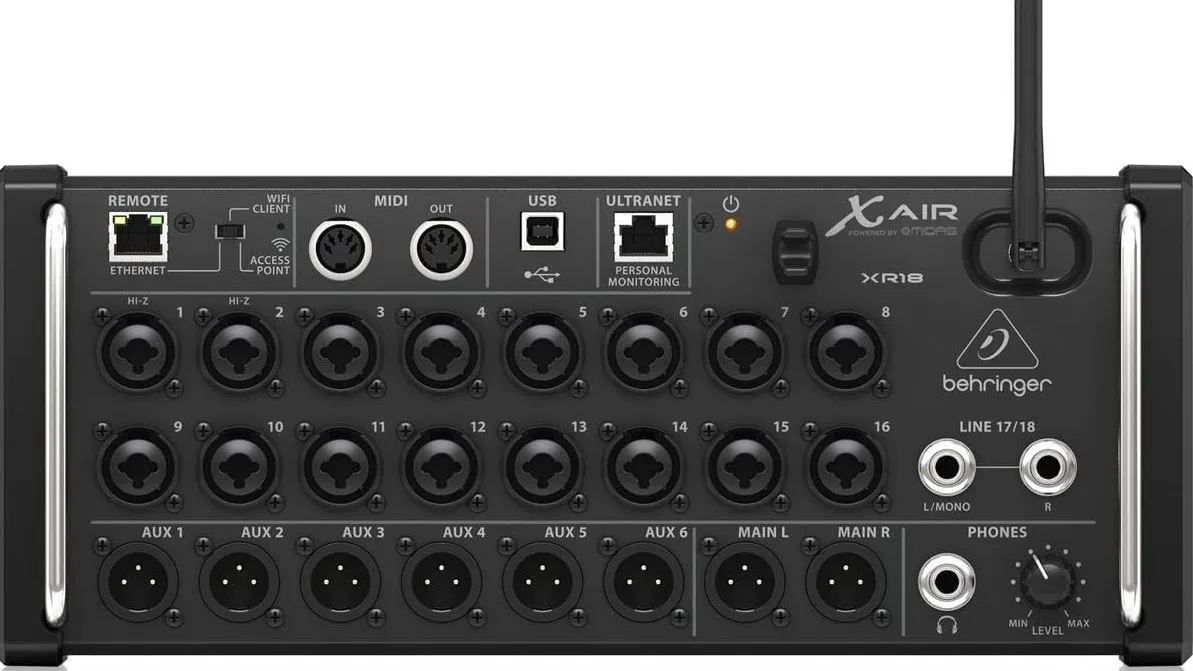 Behringer XR18